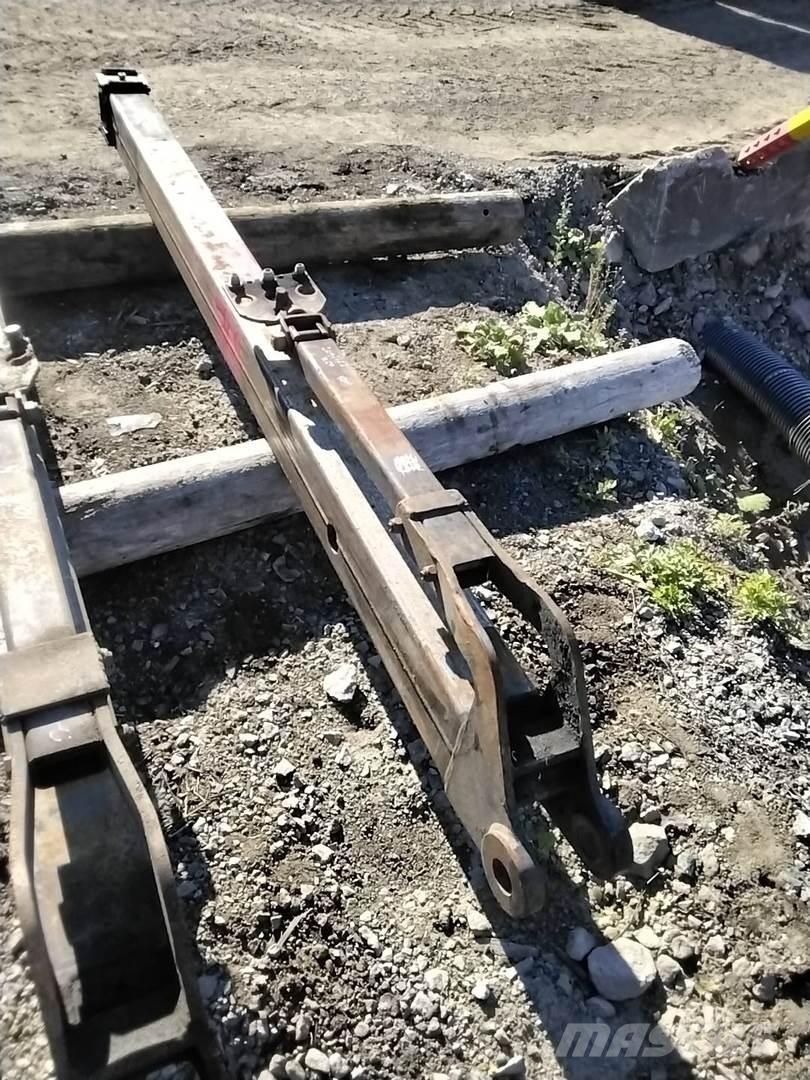 Loglift 200 Dvigala za gozdne kombajne