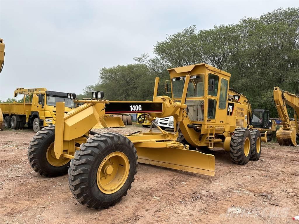 CAT 140 G Grederji