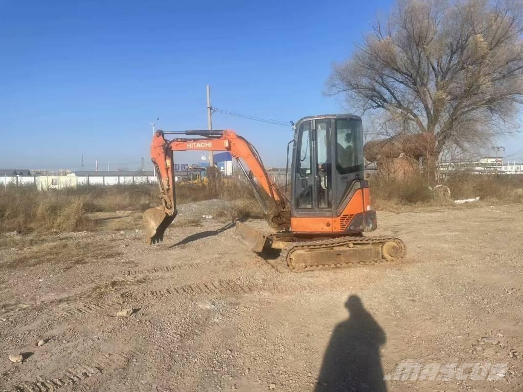 Hitachi ZX 35 U Mini bagri <7t