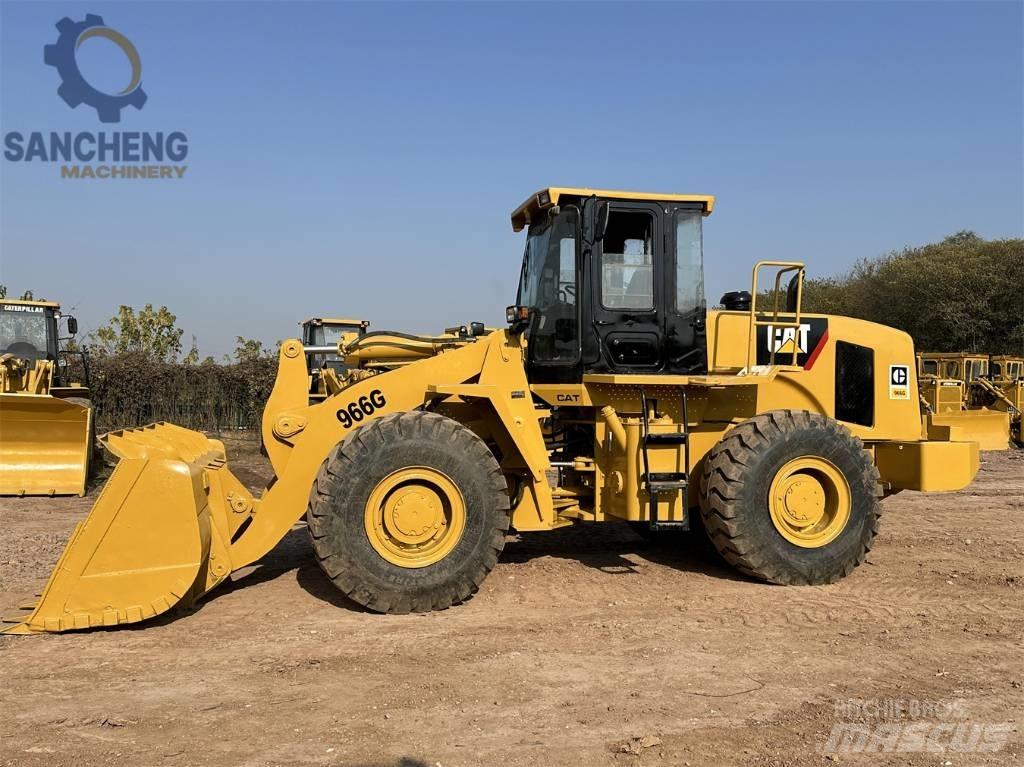 CAT 966 G Kolesni nakladalci