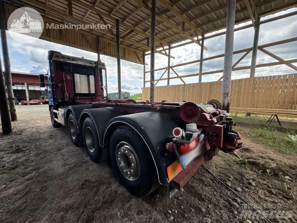 Volvo FH 16 550 Kotalni prekucni tovornjaki