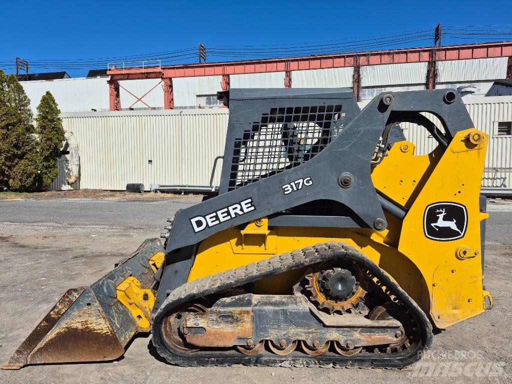 John Deere 317 Skid steer mini nakladalci