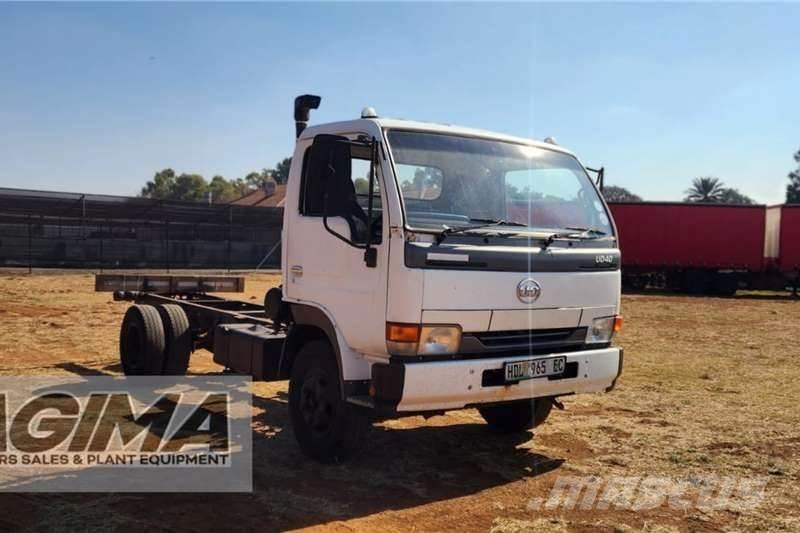 Nissan UD40 Drugi tovornjaki