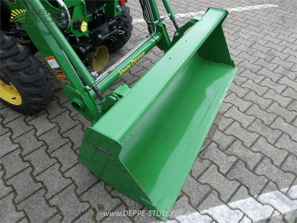 John Deere 3038E Manjši traktorji