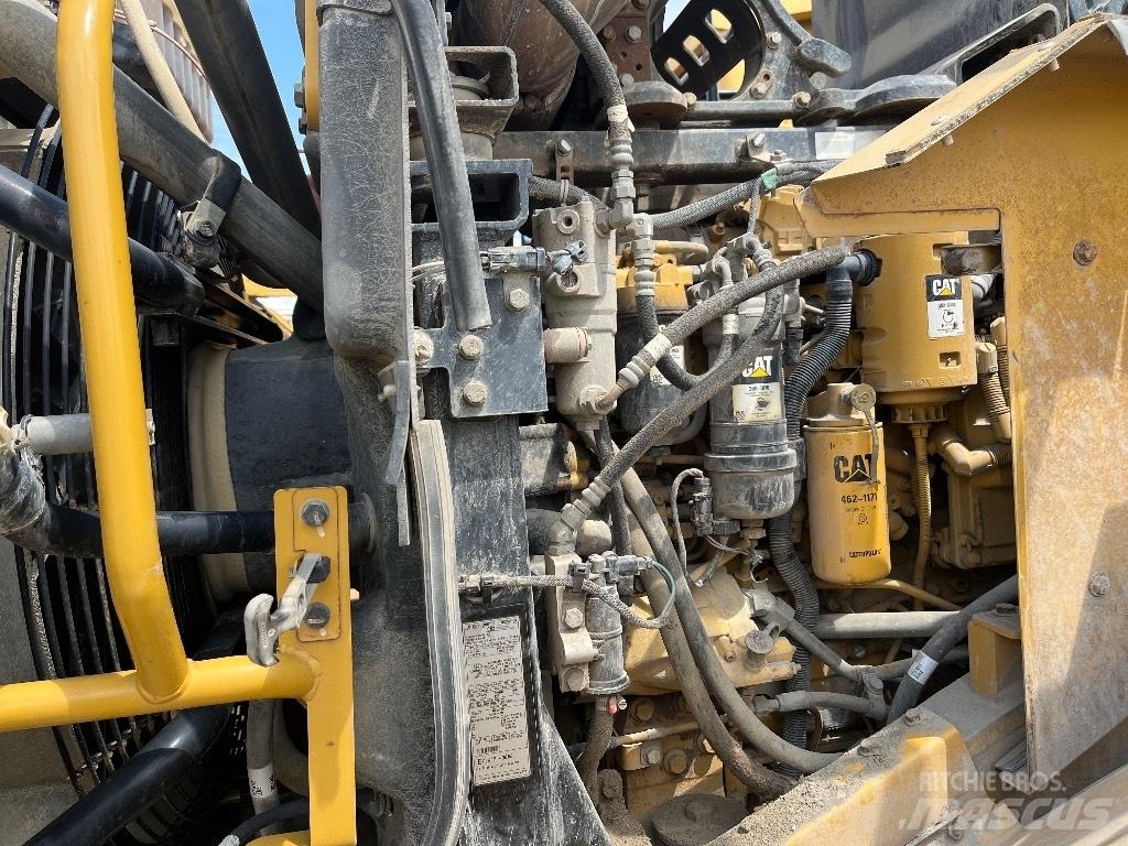 CAT 950 K Kolesni nakladalci