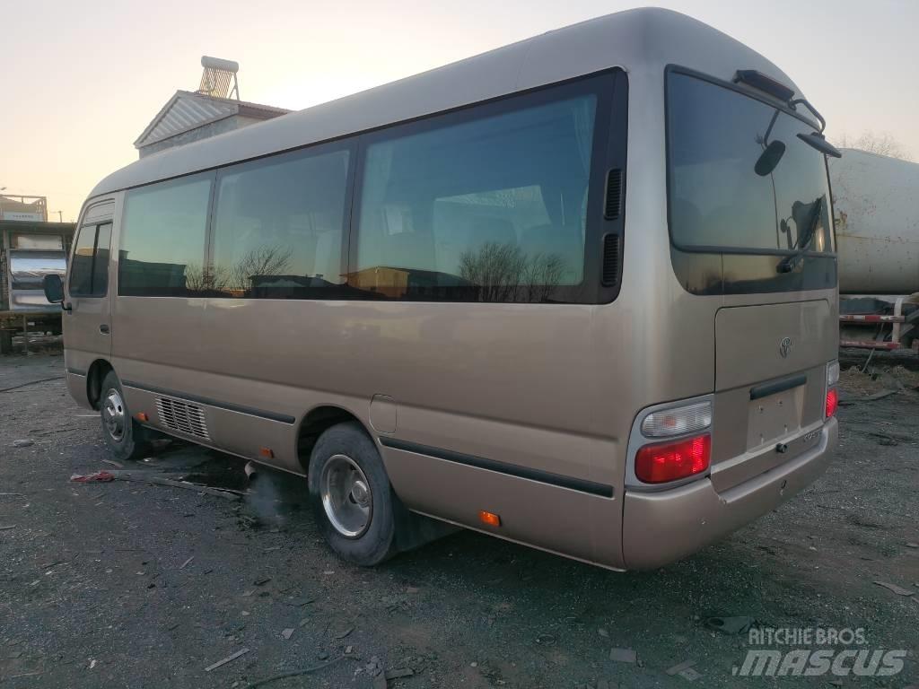 Toyota Coaster Bus Mini avtobusi