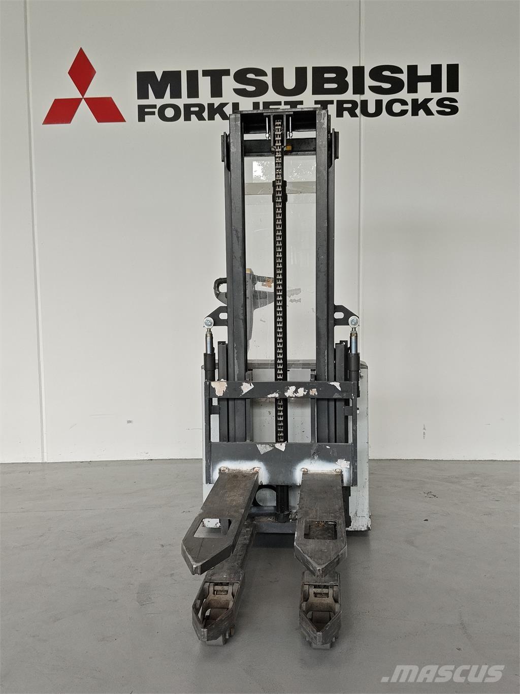 Atlet PSH160 Samopogonski ročni viličarji