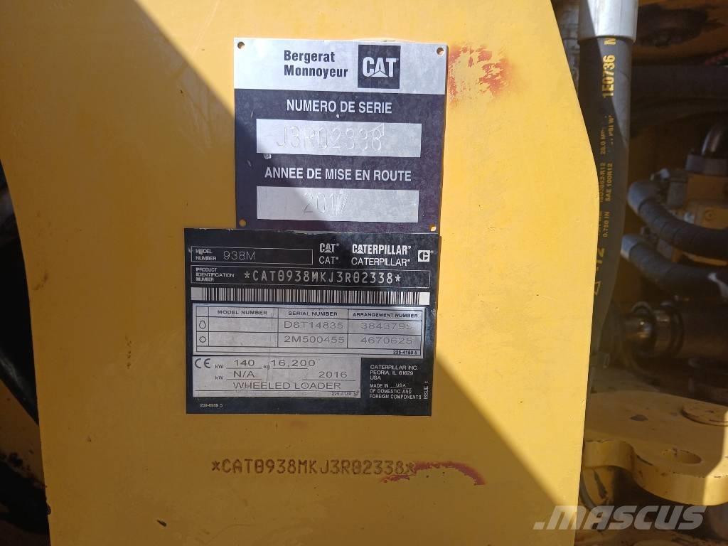 CAT 938 Kolesni nakladalci