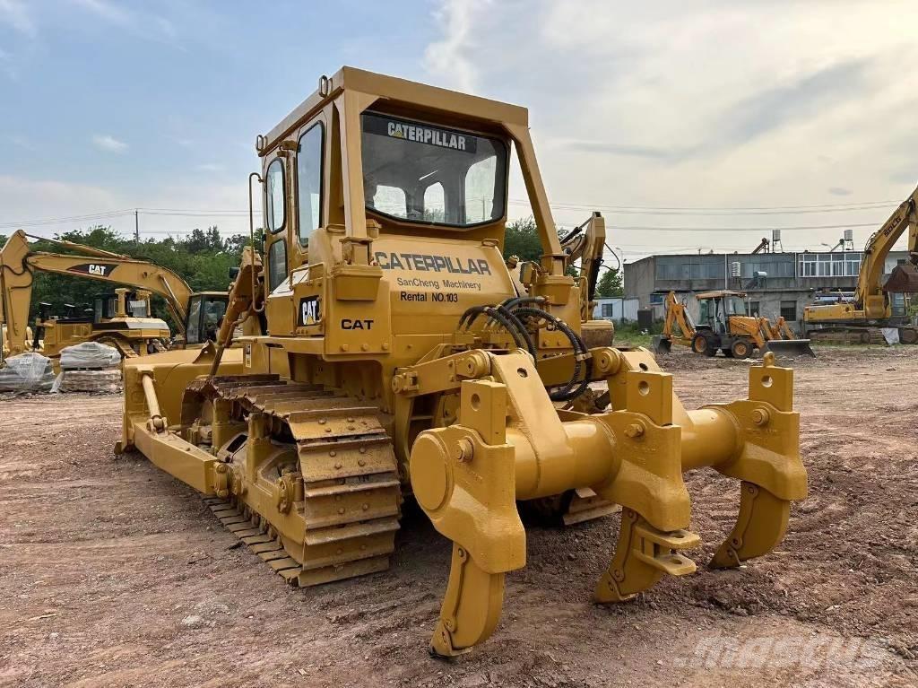 CAT D7G Buldožerji goseničarji