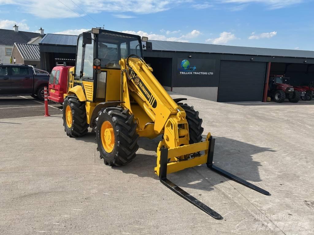JCB 409 Kmetijski teleskopski nakladalci