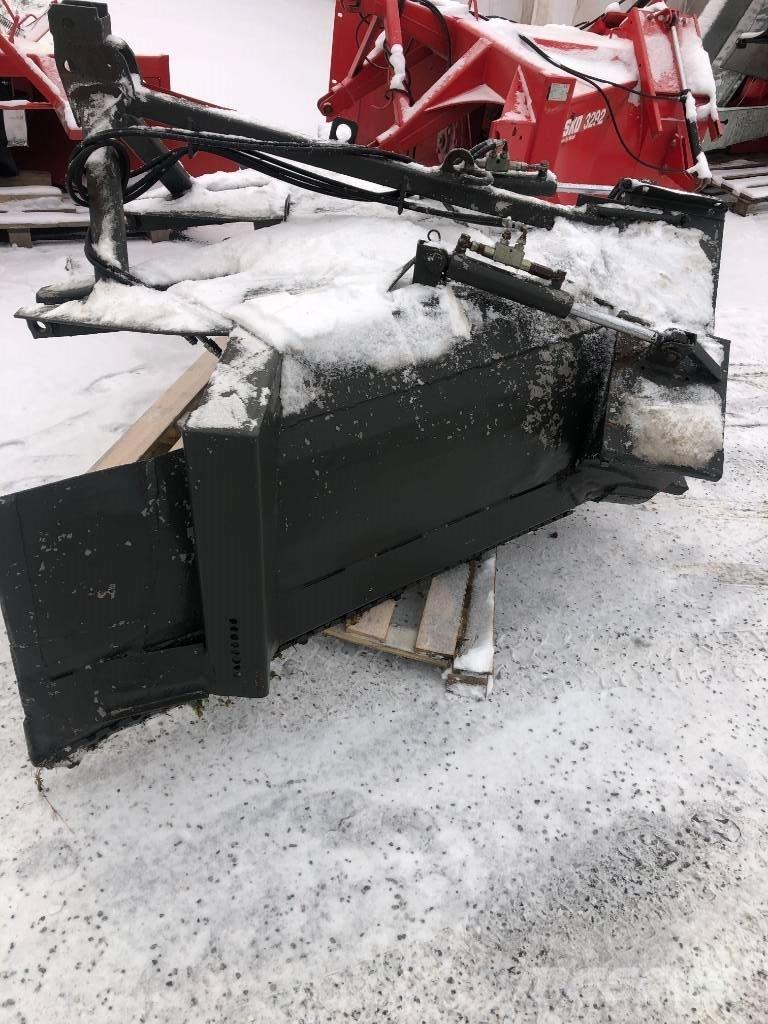 Alatalkkari AT 260 Snežne freze