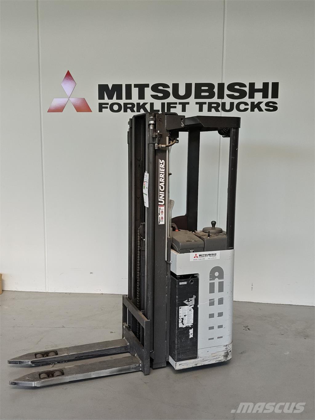 Atlet AJN160 Samopogonski ročni viličarji