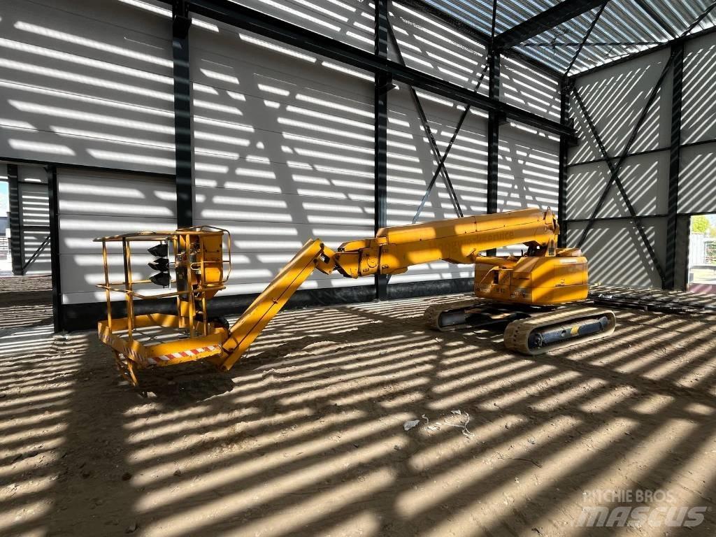 Hitachi HX140B Teleskopske dvižne ploščadi