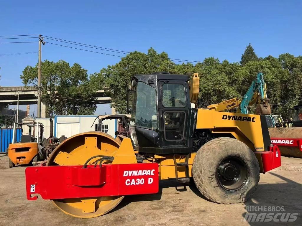 Dynapac CA300 Grederji