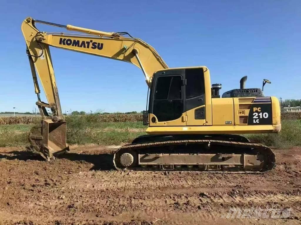 Komatsu PC 210 Bagri goseničarji