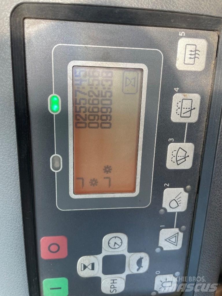 Toyota 8FBMT30 Električni viličarji