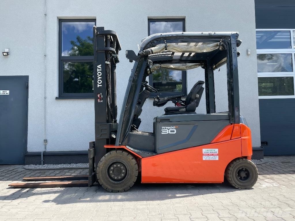 Toyota 8FBMT30 Električni viličarji