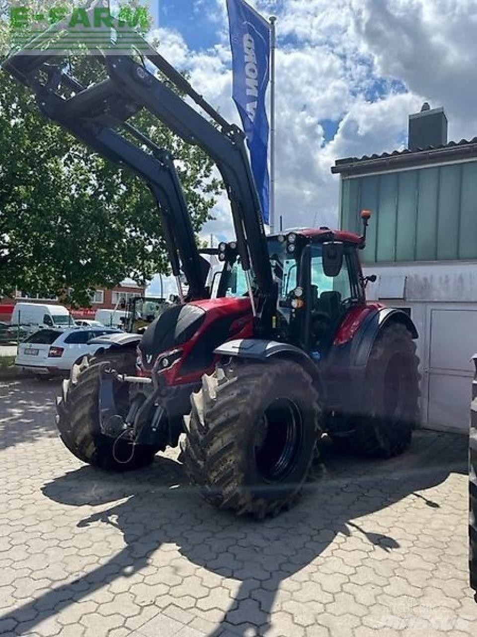 Valtra n155ea Traktorji