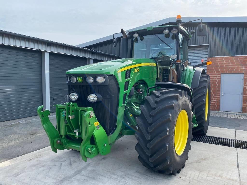John Deere 8230 ILS Traktorji