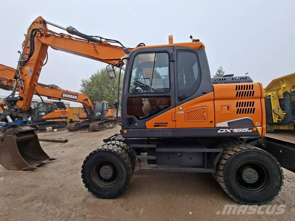 Doosan DX 165 W-5 Bagri na kolesih