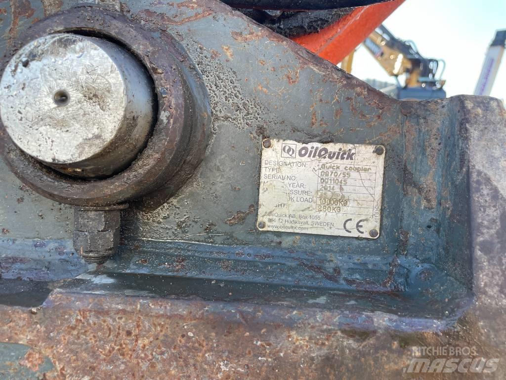 Doosan EXCA Bagri goseničarji