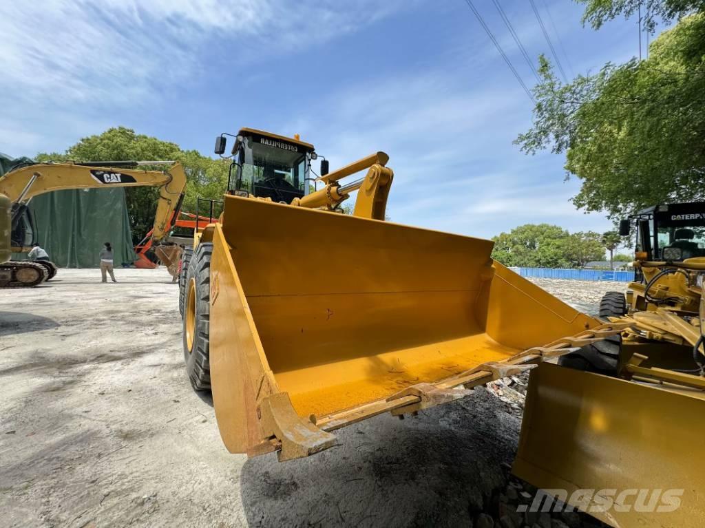 CAT 966 H Kolesni nakladalci