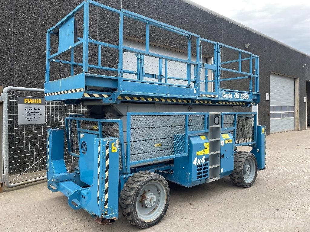Genie GS5390 Škarjaste dvižne ploščadi