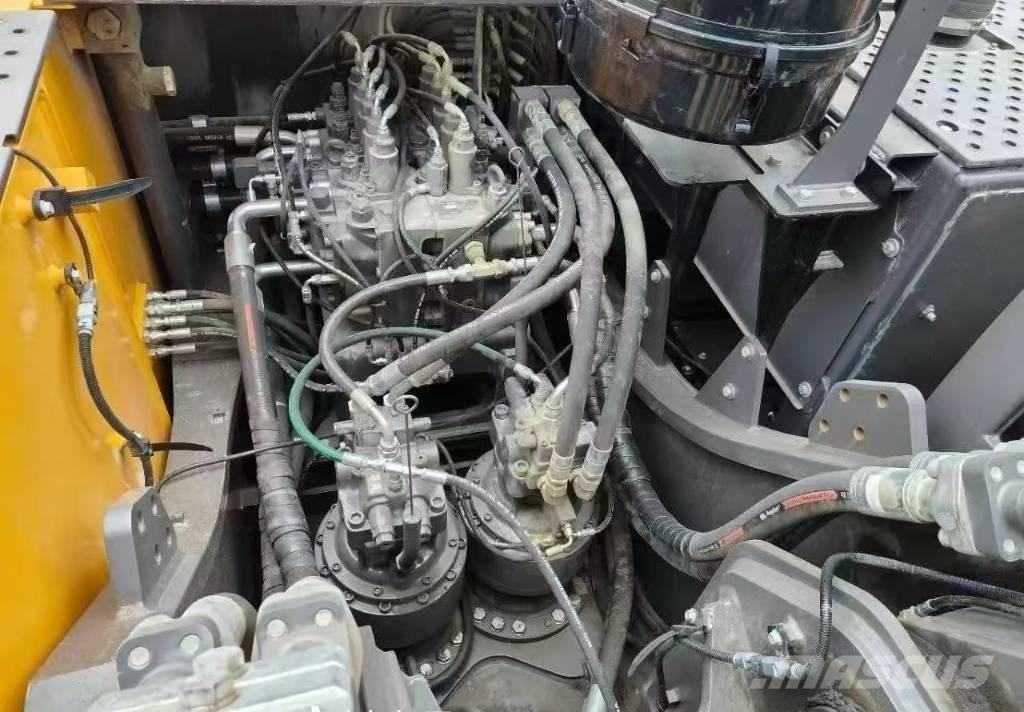 Volvo EC 500 Bagri goseničarji