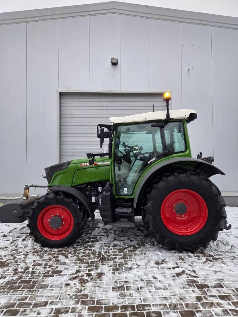 Fendt 210 Vario Traktorji