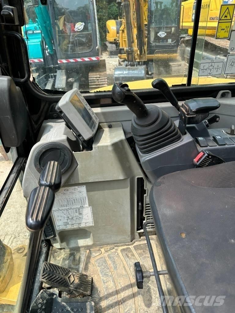 CAT 303.5E2 Mini bagri <7t