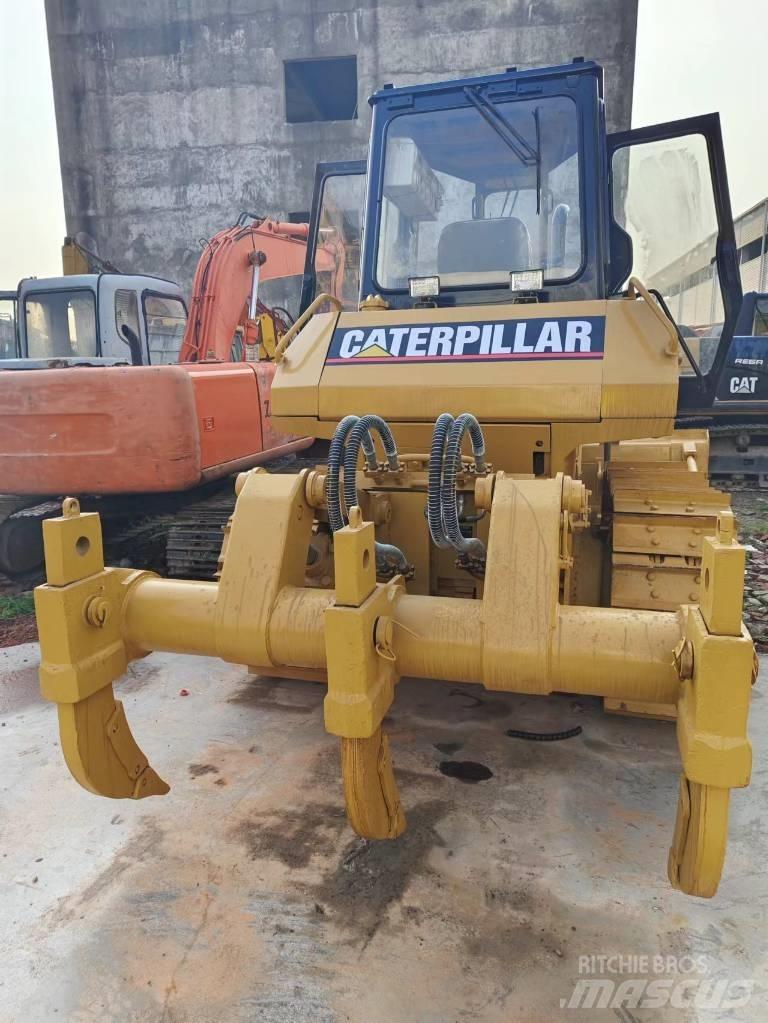 CAT D 6 G Buldožerji goseničarji