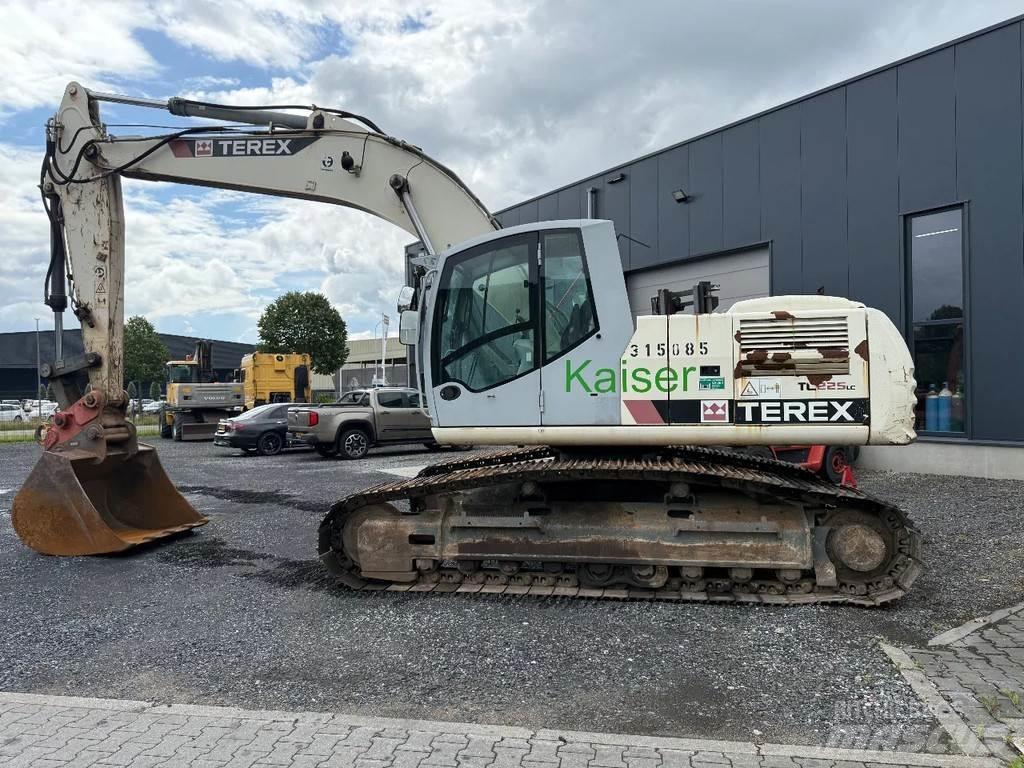 Terex TC225LC Bagri goseničarji