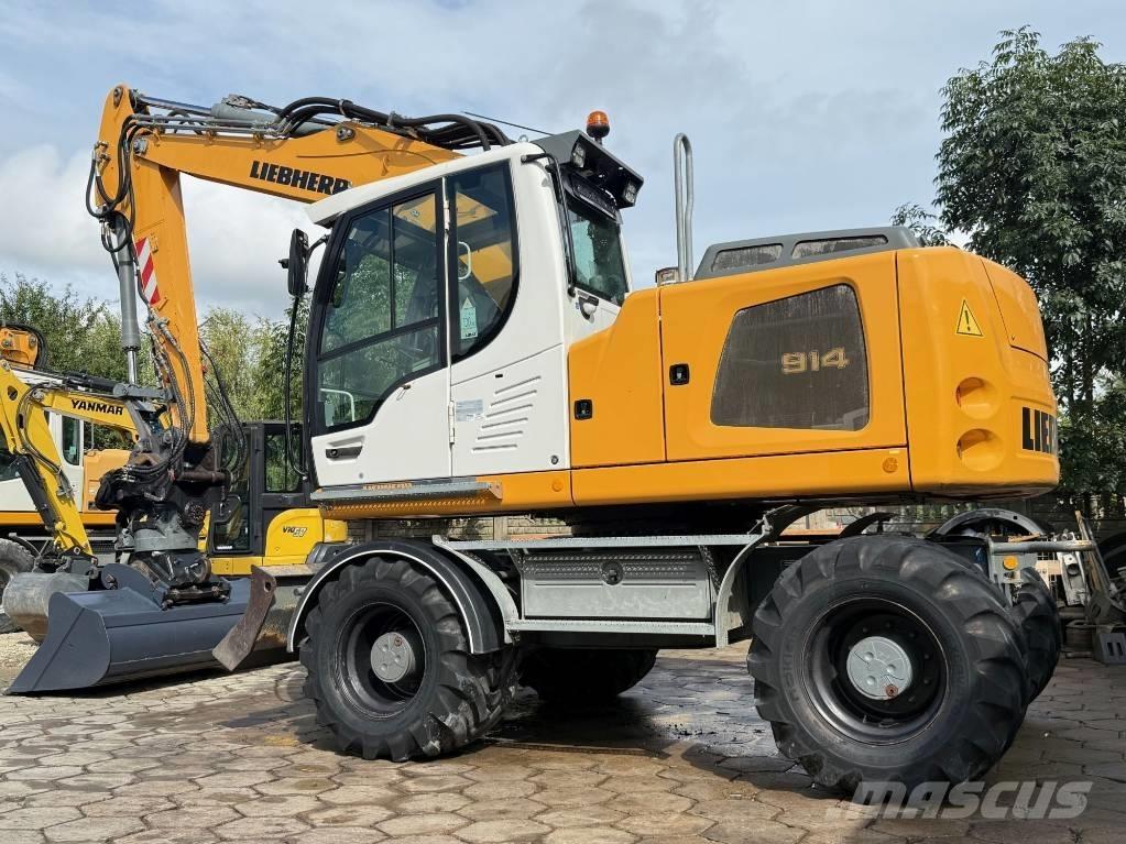 Liebherr A 914 Bagri na kolesih