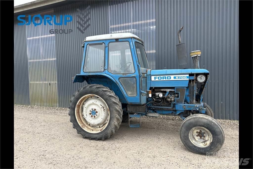 Ford 6700 Traktorji