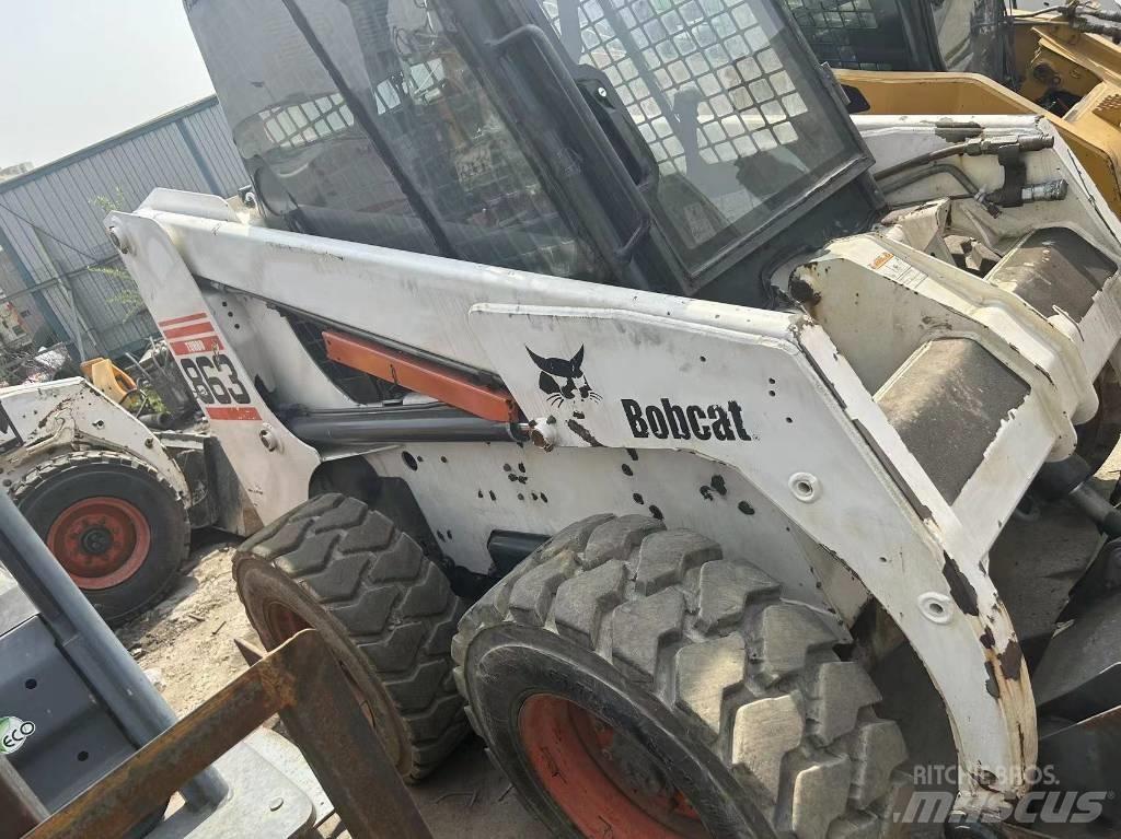 Bobcat S863 Skid steer mini nakladalci
