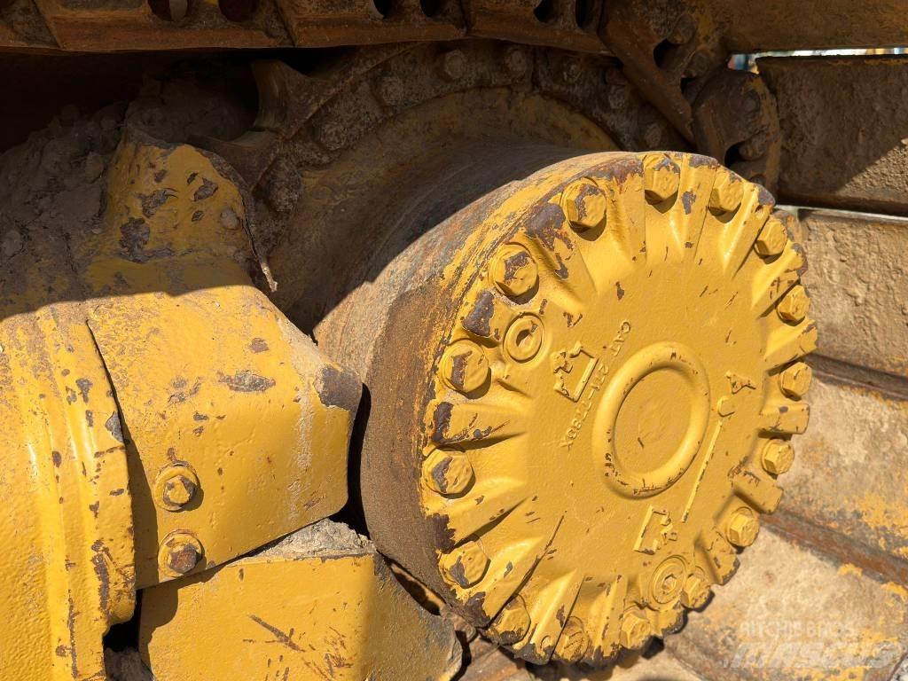 CAT D 5 K LGP Buldožerji goseničarji