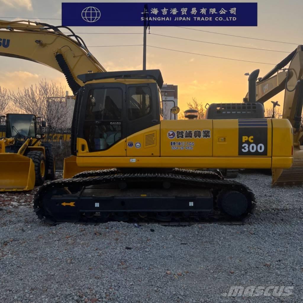 Komatsu PC 300 Bagri goseničarji