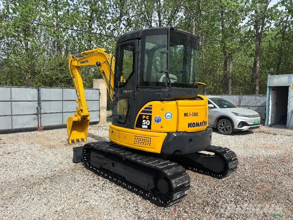 Komatsu PC 50 Mini bagri <7t