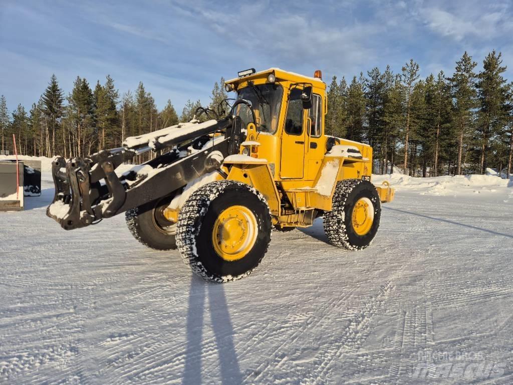 Volvo L 70 Kolesni nakladalci