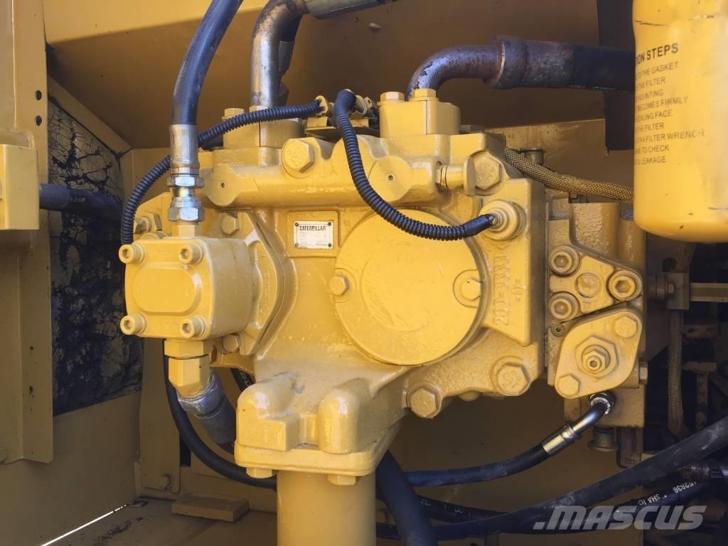 CAT 320 D Bagri goseničarji