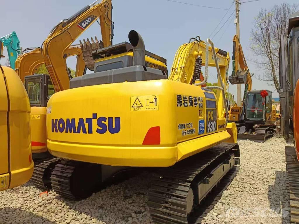 Komatsu PC 130-8 Bagri goseničarji