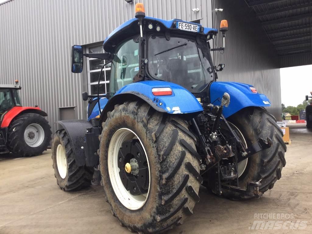 New Holland T7 270 Traktorji
