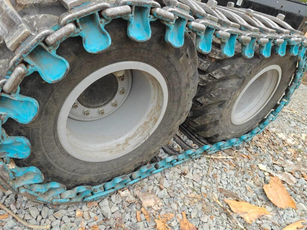 Komatsu 901 XC Harvesterji
