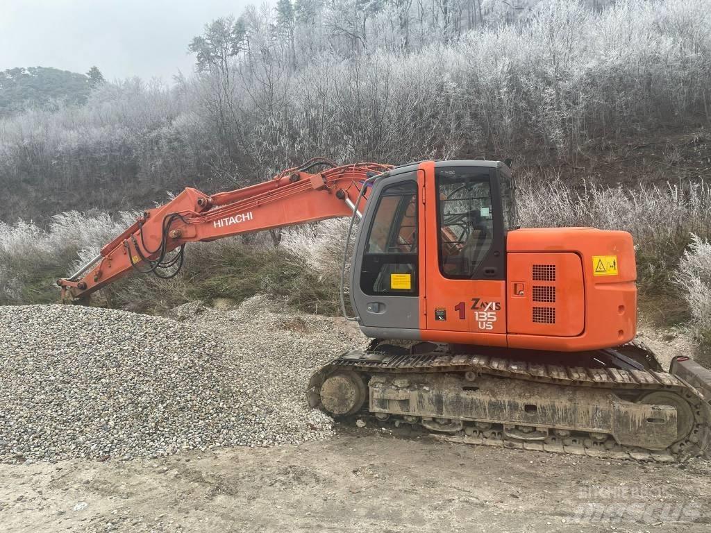 Hitachi ZX 135 US Bagri goseničarji