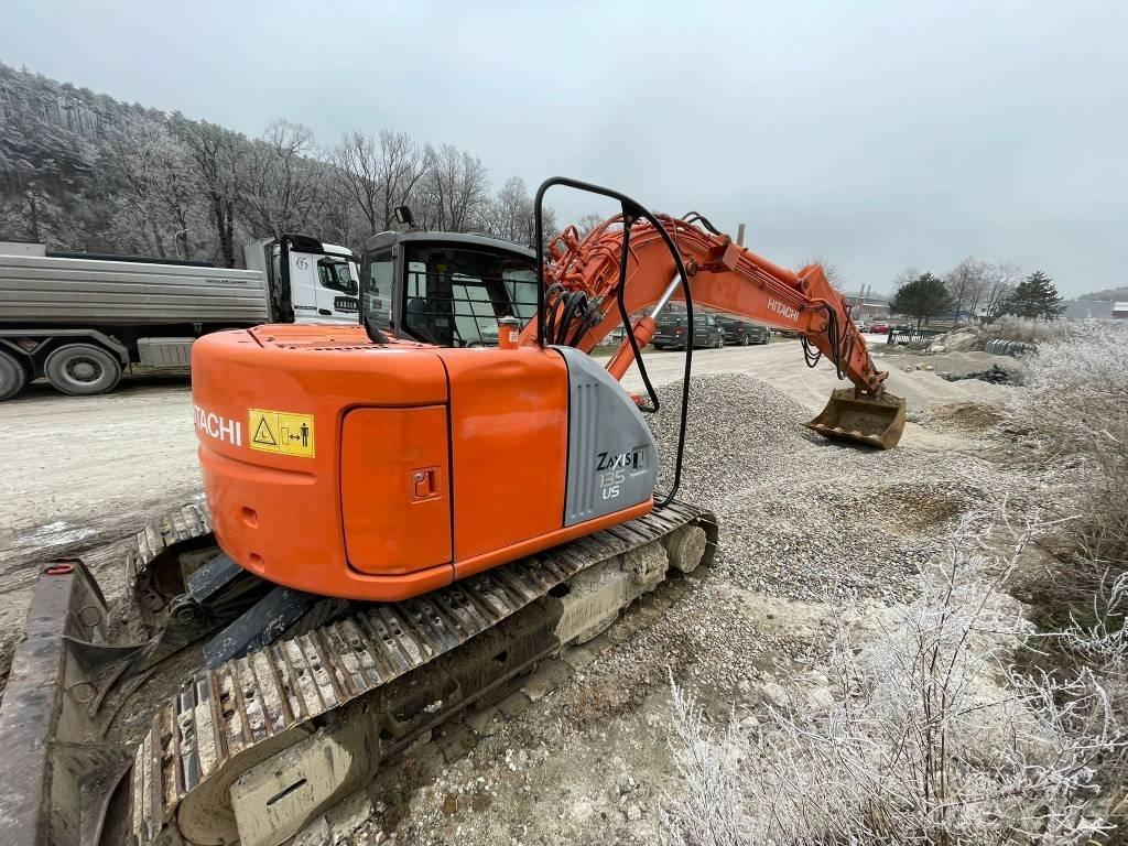 Hitachi ZX 135 US Bagri goseničarji