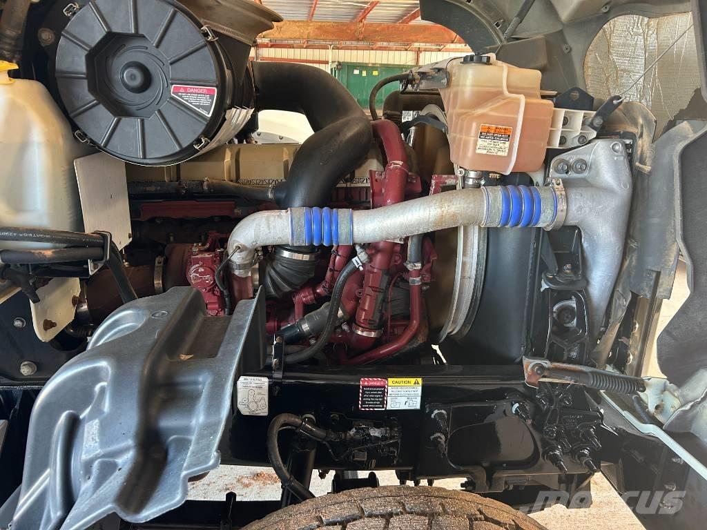 Mack Granite GU 713 Kiper tovornjaki