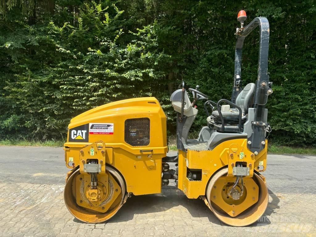 CAT CB 24 B Dvojni valjarji