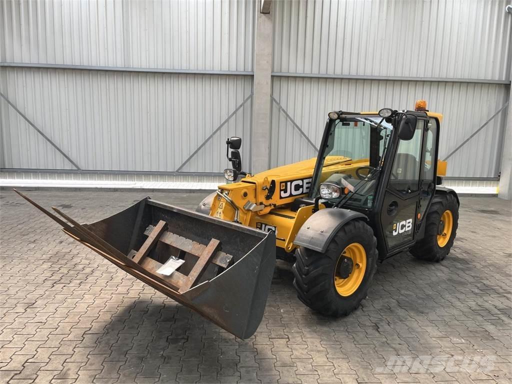 JCB 525-60 Hi Viz Kmetijski teleskopski nakladalci