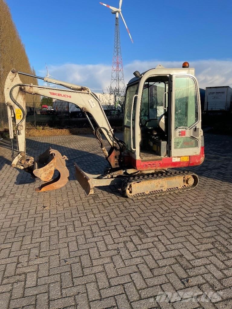 Takeuchi TB 219 Mini bagri <7t