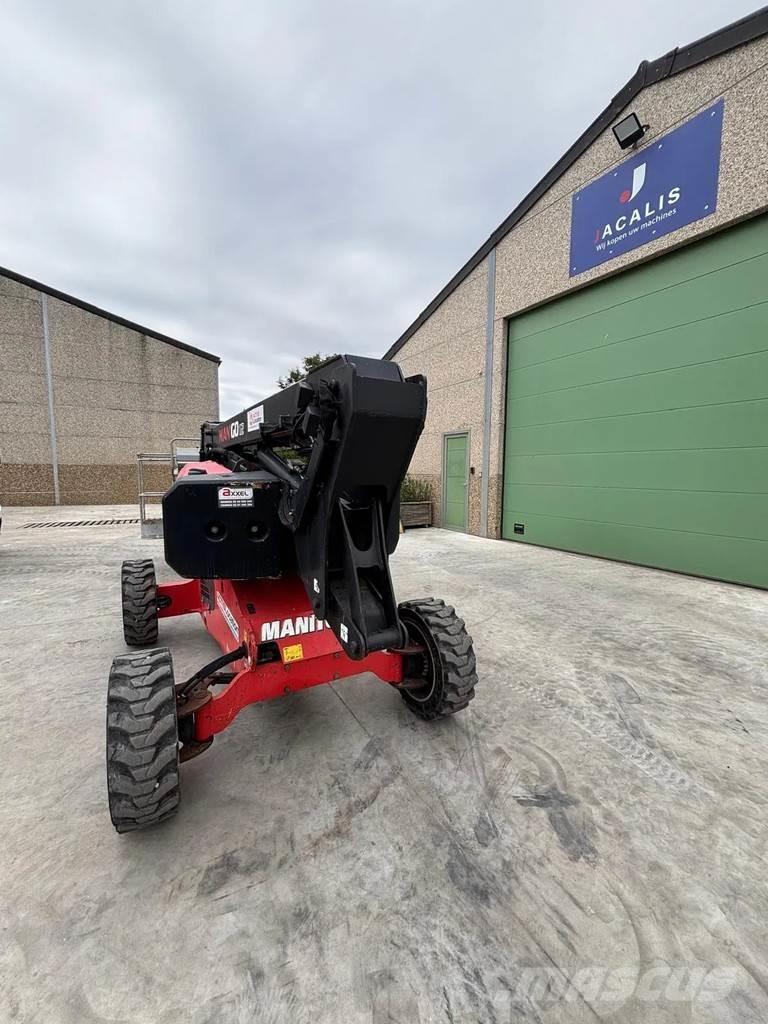 Manitou Man'Go 12 Zglobne dvižne ploščadi